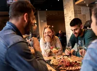 Rachunek z restauracji a koszty firmy – gdzie kończy się biznes, a zaczyna reprezentacja?